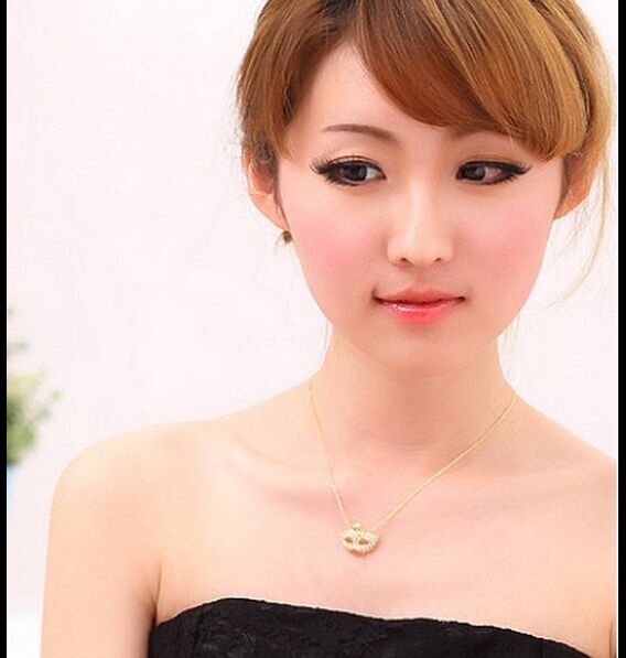 藏銀合金日韓潮流 吊墜項鏈女 合金鑲鉆鎖骨鏈送情侶禮物六C4-3-3