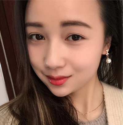 10元店爆款韓版鋯石耳環(huán) 日韓精致時(shí)尚氣質(zhì)水鉆耳釘耳環(huán)耳掛 女防過(guò)敏耳飾品	（B4-1-4）