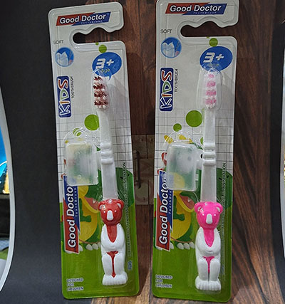 203卡通可愛自帶牙刷套軟毛兒童牙刷a15-3-3