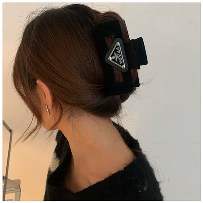 特價6號絲絨三角標(biāo)大號抓夾高級感法式鯊魚夾C7-2-4