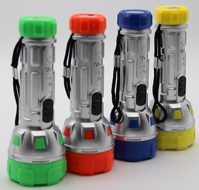（960支/件）958新穎強(qiáng)光LED照明電筒 塑料噴漆手電筒 B21-1-2