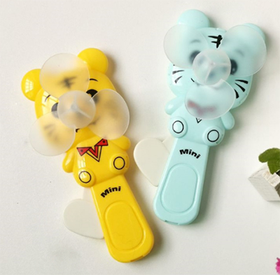 1038-12A小老虎13*6.5cm小風(fēng)扇戶(hù)外便攜式風(fēng)扇學(xué)生獎(jiǎng)品禮物手搖風(fēng)扇旅游必備